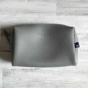 Bundle for free with any purchase Bamford toiletries case grey
